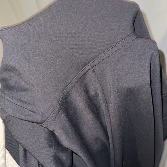 VENICE WIDE LEG YOGA PANT - ATHLETA - SIZE L - Picture 10 of 11